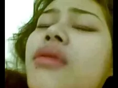 女の子密assジーンズとなった隠れたモバ ...