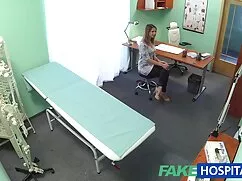 悪いレズビアンキスの前に口頭性 エッ t ...