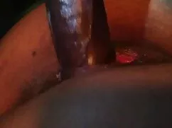大きな黒コックのための吸二つの大きな脂肪 ...